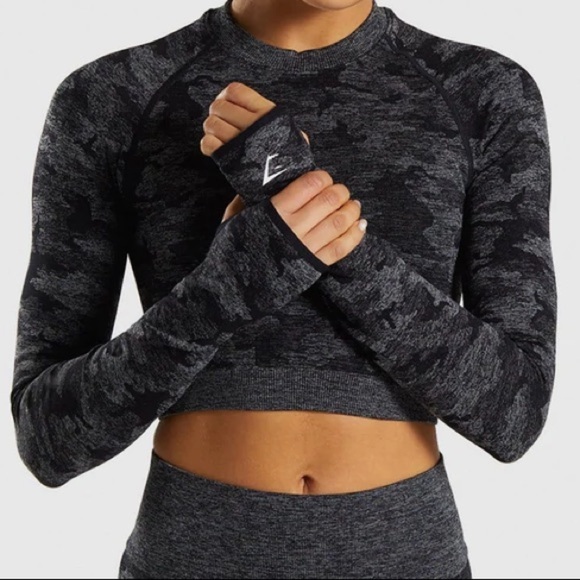 GYMSHARK ADAPT CAMO SEAMLESS LONG SLEEVE CROP TOP - Picture 1 of 5